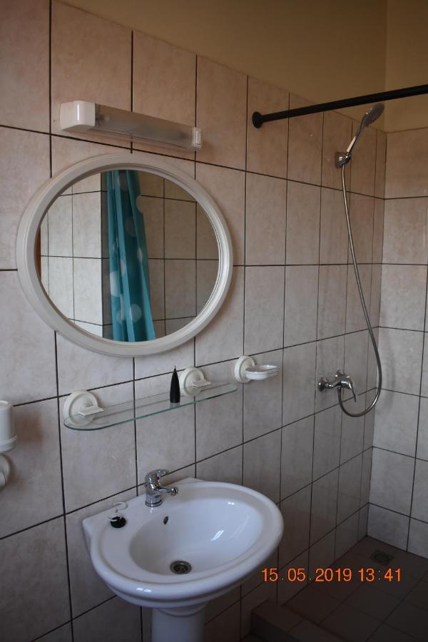 Residence Vicyma 2 P Tout Confort Bafoussam Centre Exterior photo
